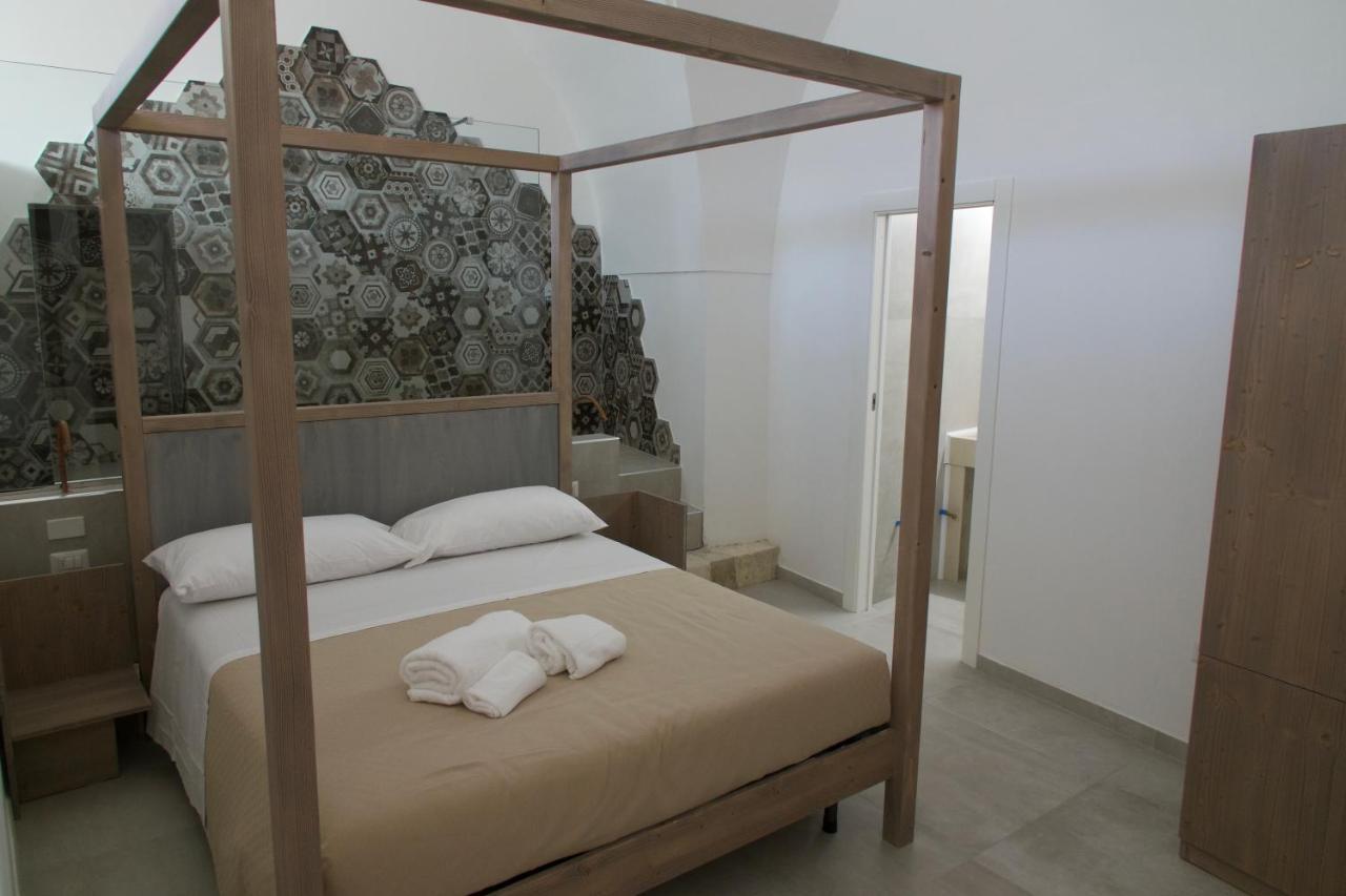 Corte Rovito Rooms & Suites Ugento Eksteriør bilde